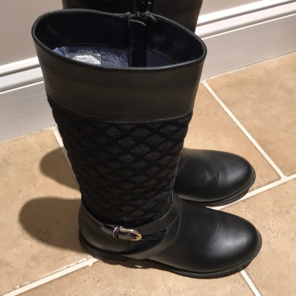Tommy Hilfiger Boots! - Picture 2 of 6